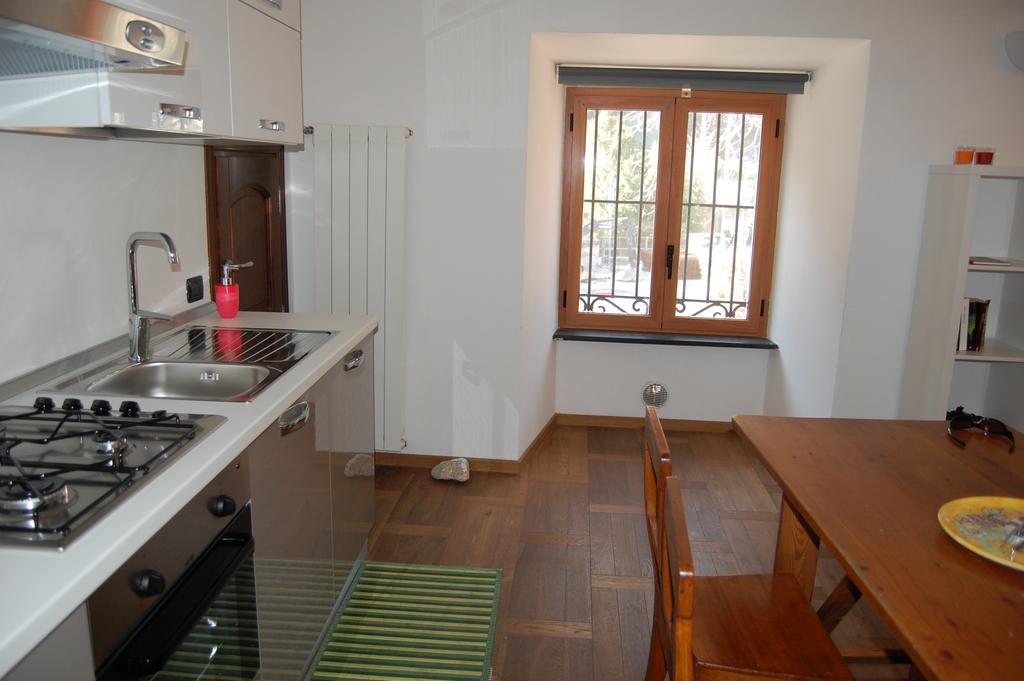 Koala Apartment ฟีนาเลลีกูเร ภายนอก รูปภาพ